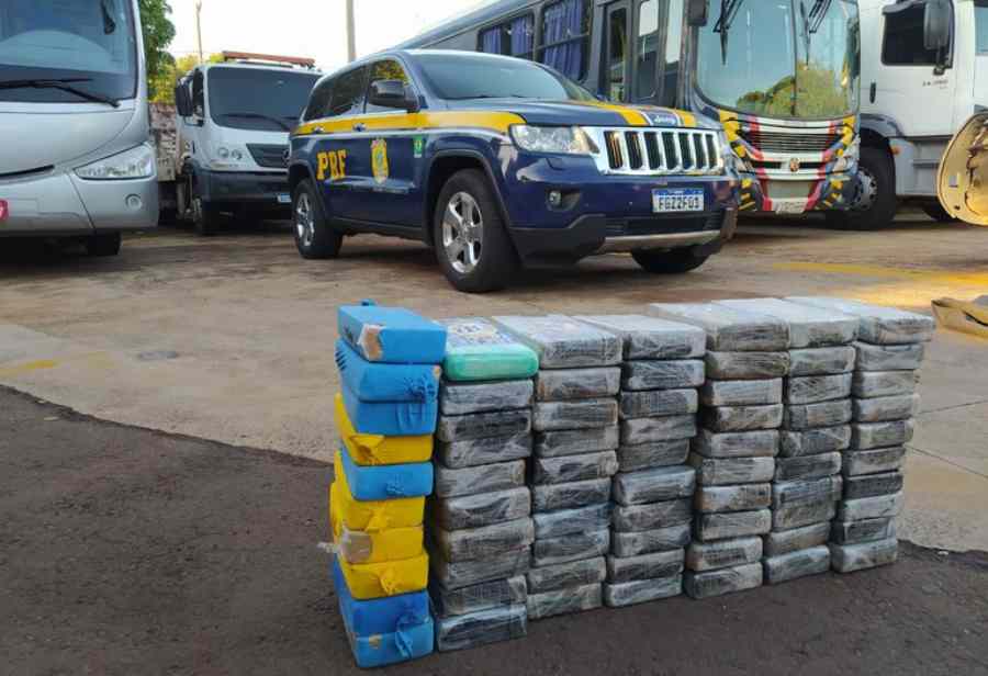 Motorista entregaria 76kg de cocaína em estacionamento de shopping em Campo Grande