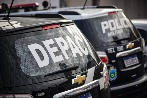 Trio que movimentava esquema de tráfico é preso com cocaína e mais de R$ 90 mil em Campo Grande