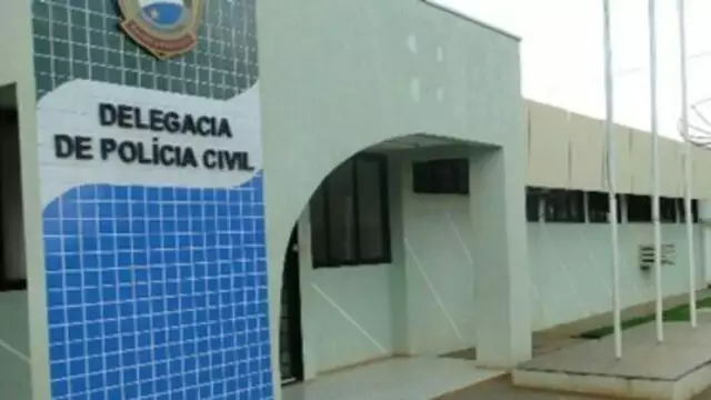 Homem é assassinado com 4 tiros dentro de casa