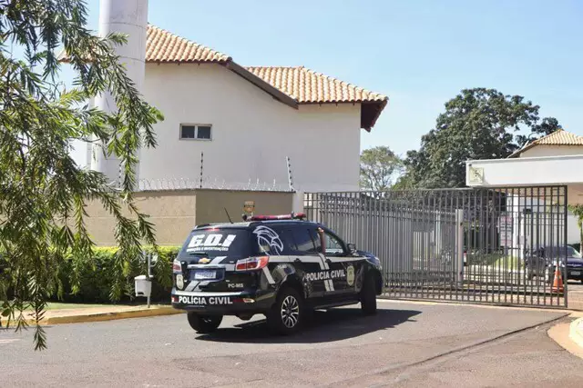 PM fecha residencial após morte no Chácara Cachoeira