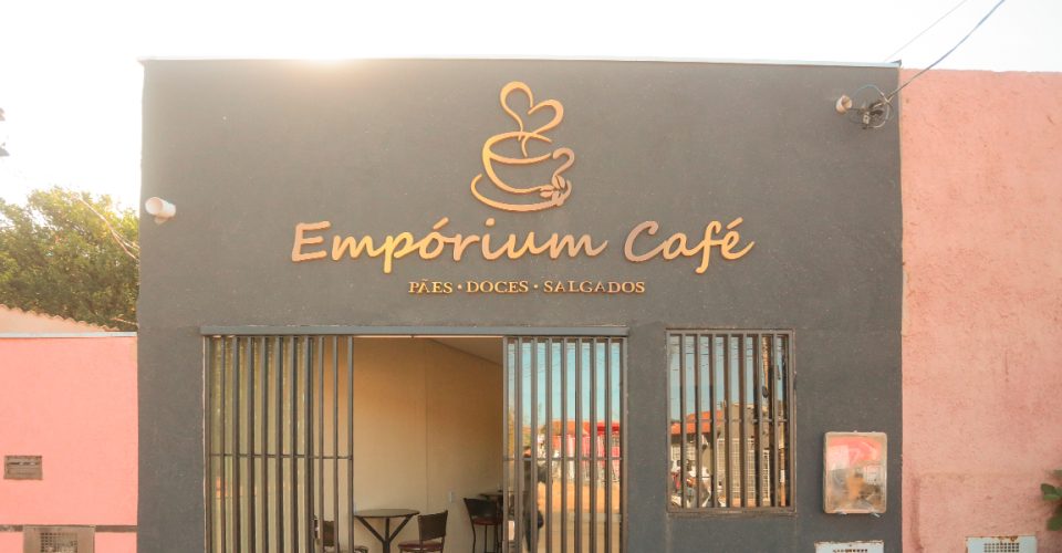 Empórium Café