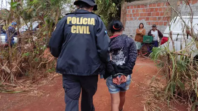 Adolescente confessa ter matado tio a facadas em roda de cachaça