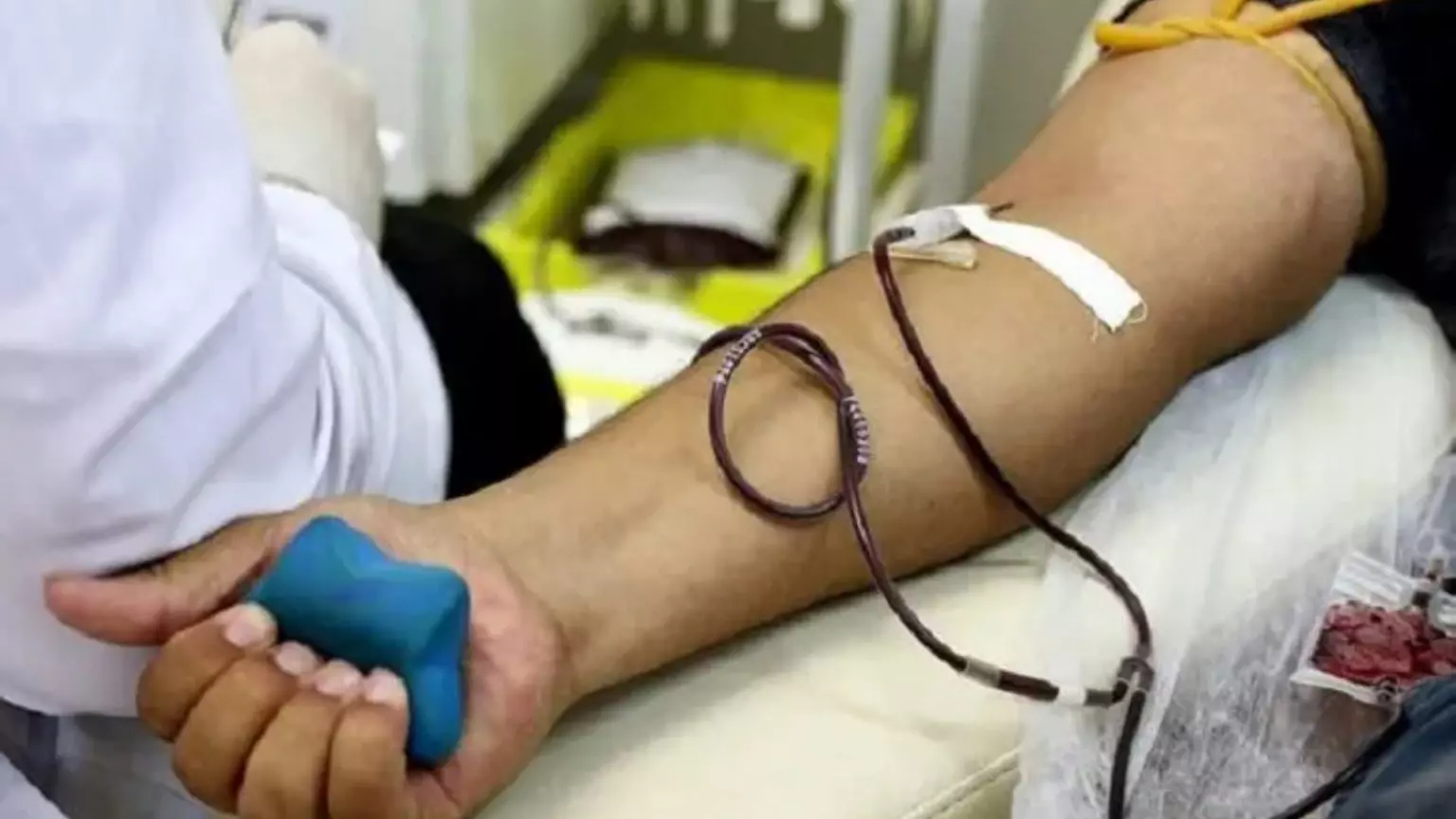 Com apenas 33% do estoque disponível, Hemosul entra em alerta e pede doações de sangue O negativo