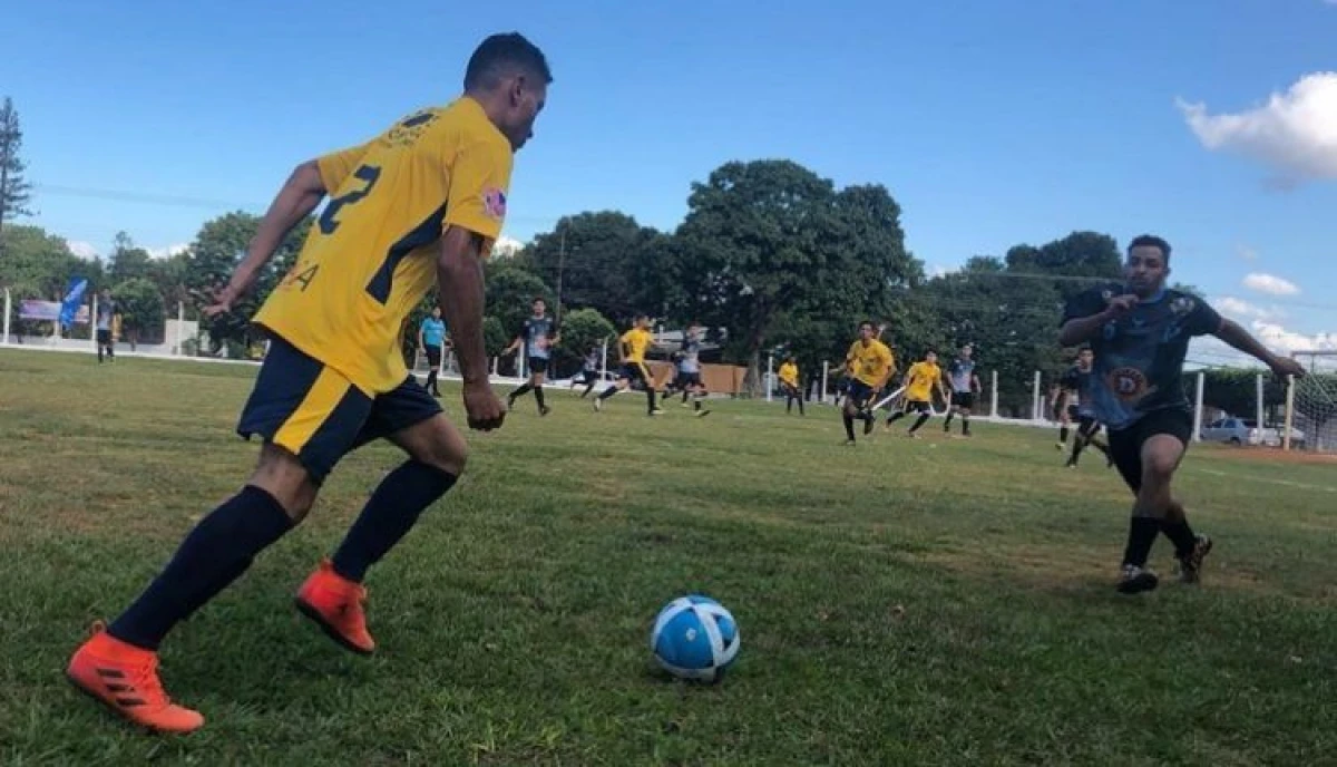 Futebol amador